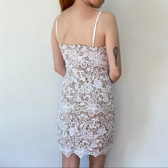 Guess Sleeveless White Floral Lace Bodycon Mini Dress Spaghetti Strap Tan Slip S - Picture 4 of 11